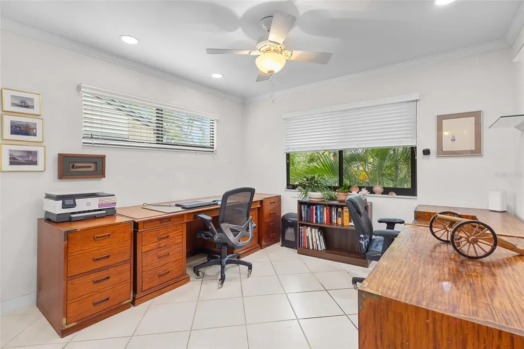 1702 Glenhouse Drive Sarasota FL 34231
