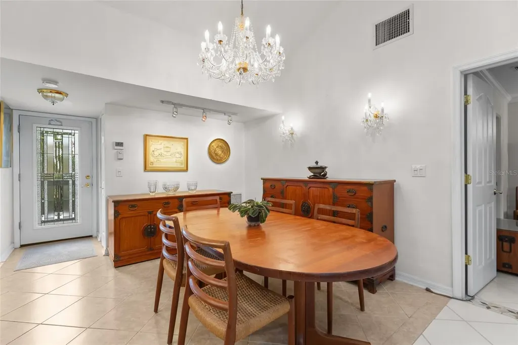 1702 Glenhouse Drive Sarasota FL 34231