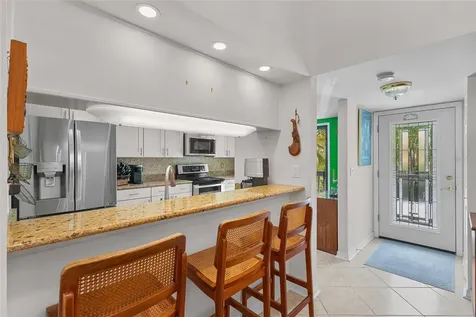 1702 Glenhouse Drive Sarasota FL 34231