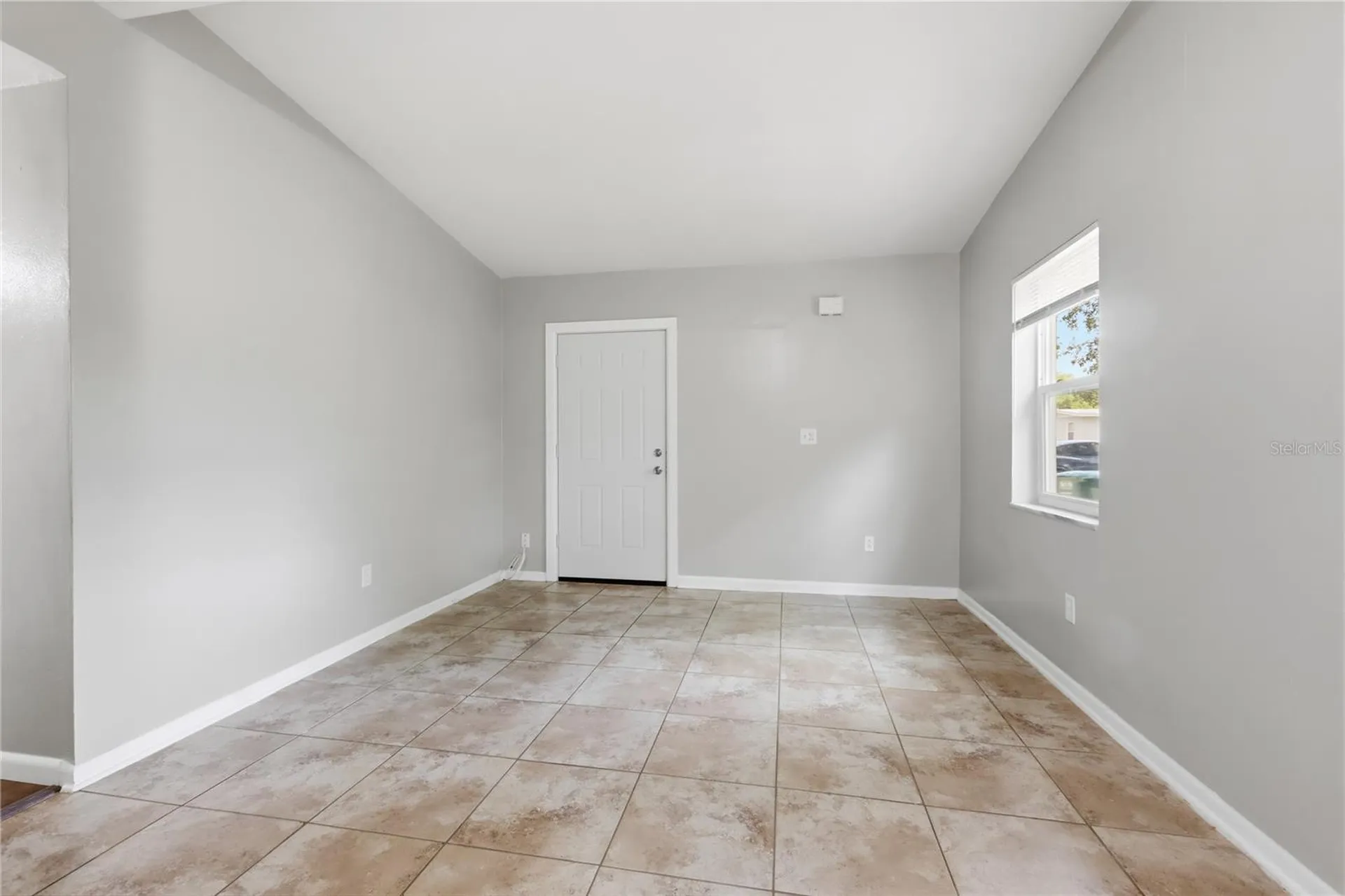899 Horizon Street Deltona FL 32725