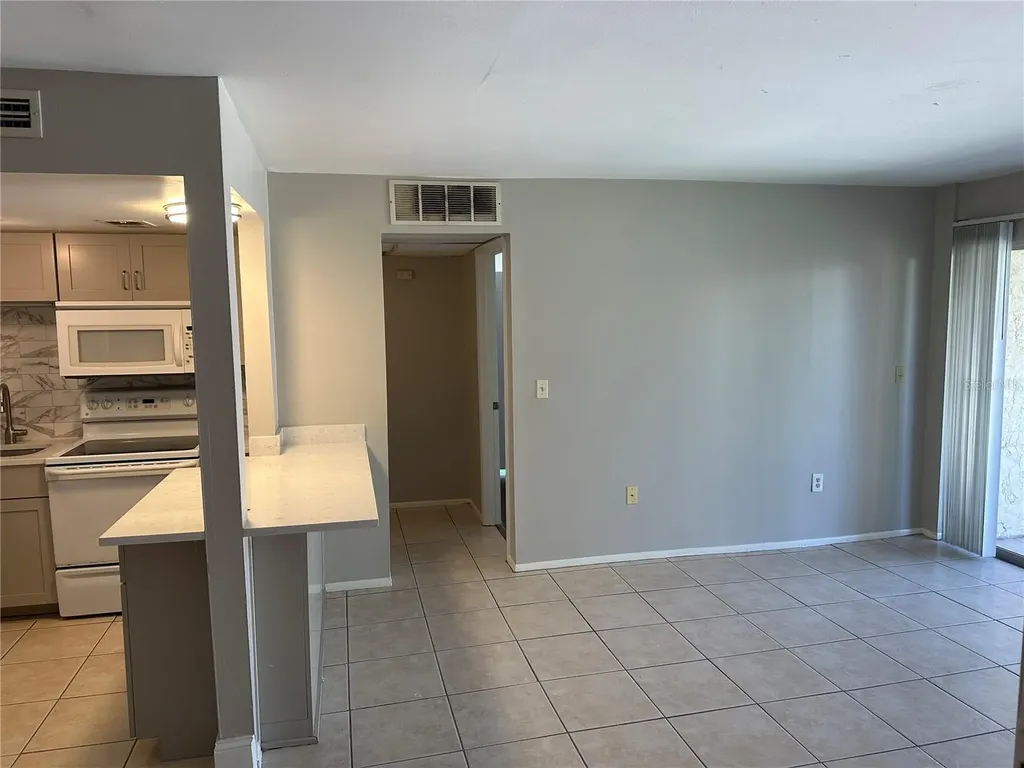 8602 Champlain Court Tampa FL 33614