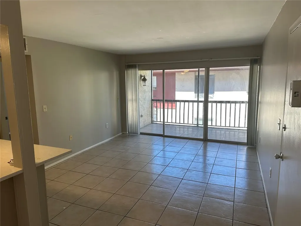 8602 Champlain Court Tampa FL 33614