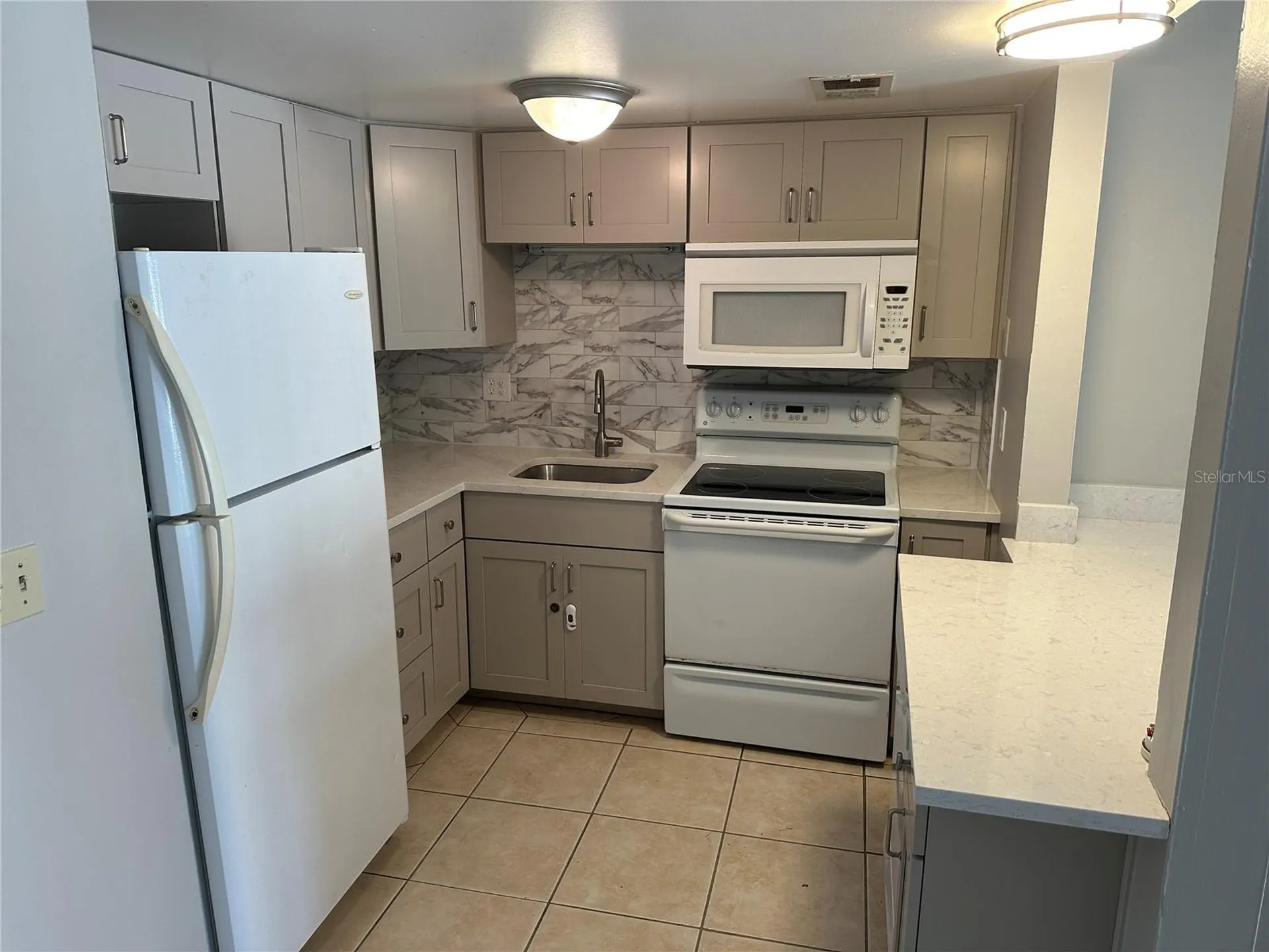 8602 Champlain Court Tampa FL 33614