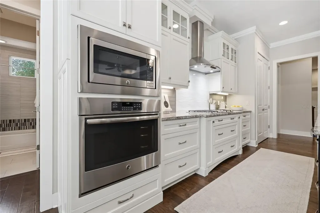 10428 SW 41st Avenue Gainesville FL 32608