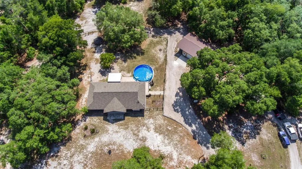 5390 East Avenue De Leon Springs FL 32130