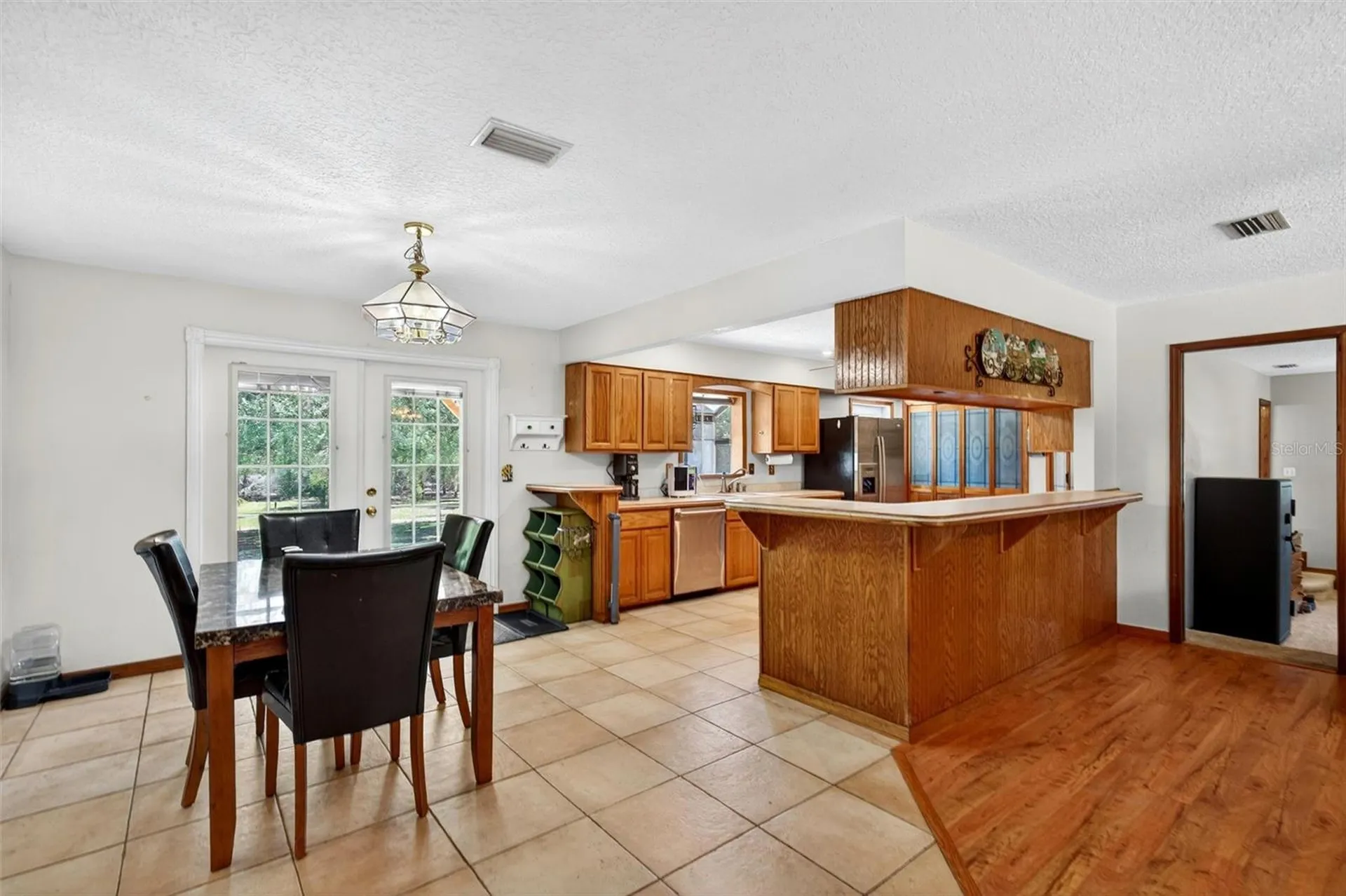 5390 East Avenue De Leon Springs FL 32130