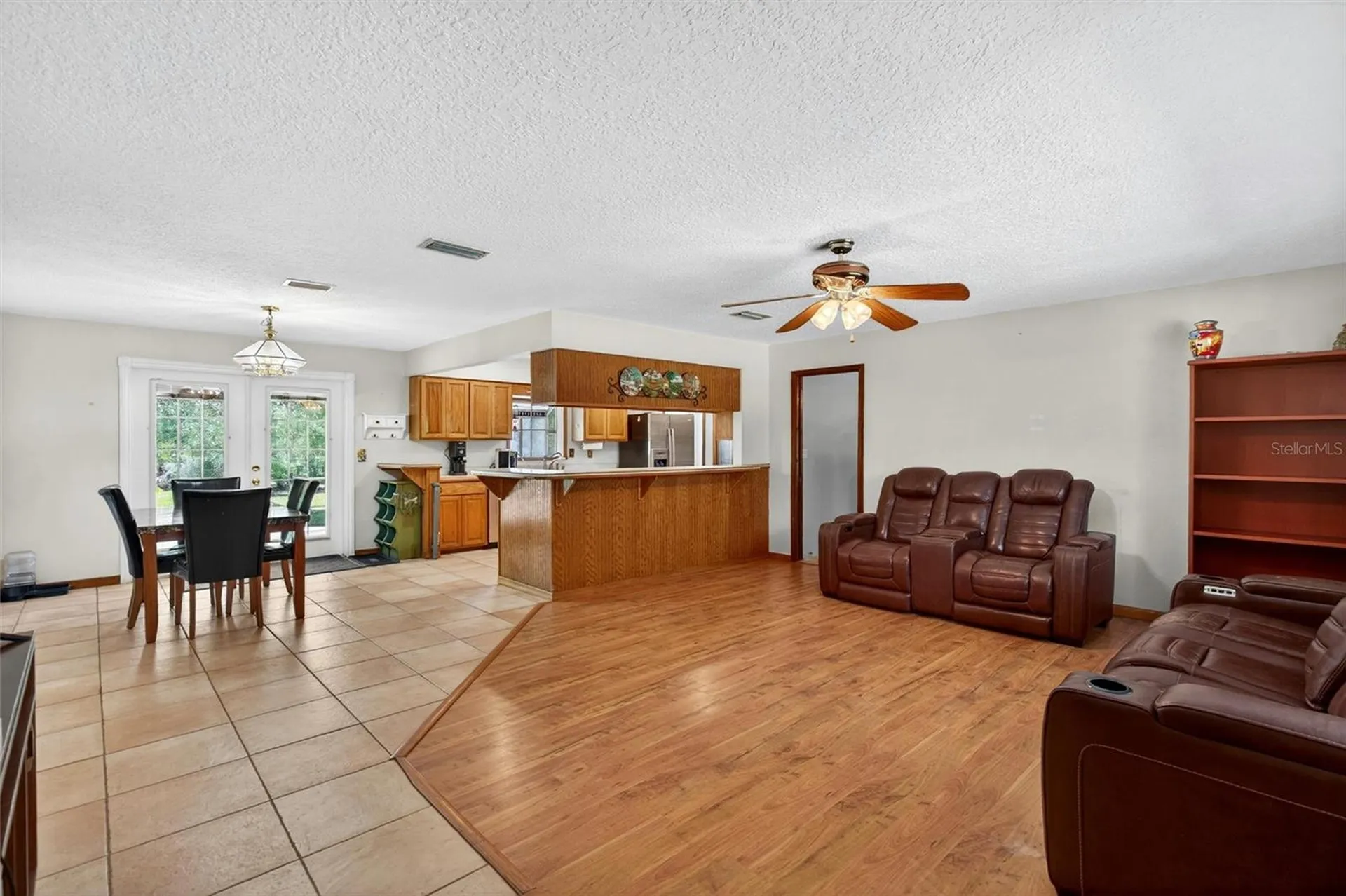 5390 East Avenue De Leon Springs FL 32130