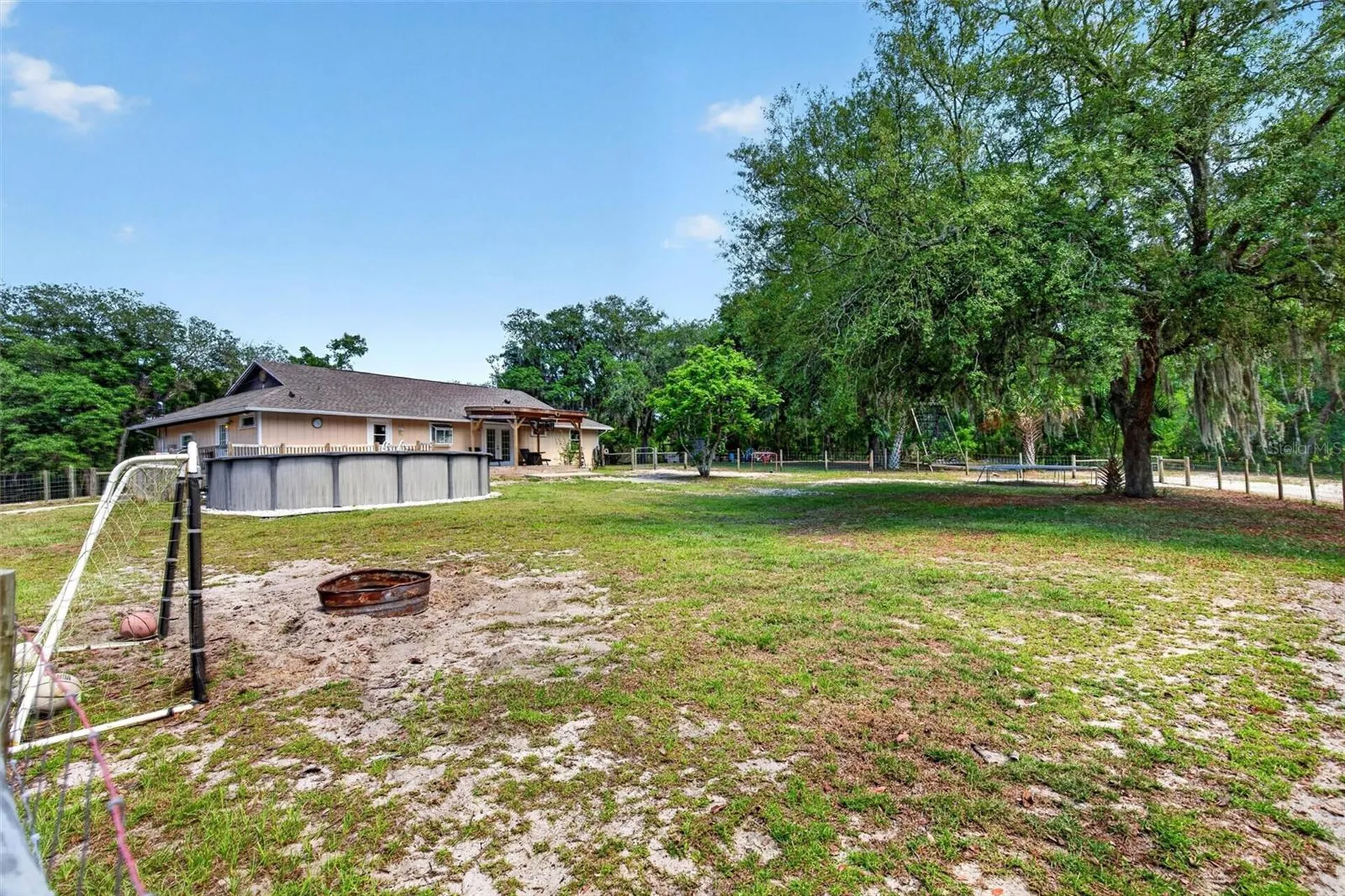 5390 East Avenue De Leon Springs FL 32130