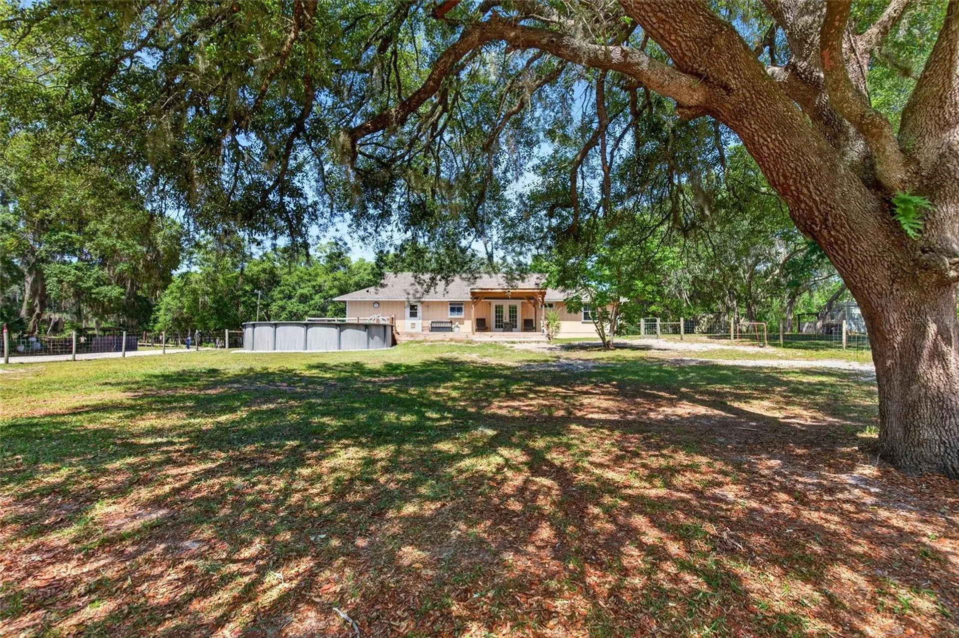 5390 East Avenue De Leon Springs FL 32130