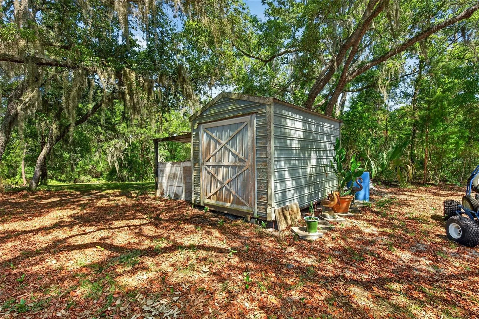 5390 East Avenue De Leon Springs FL 32130