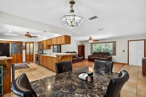 5390 East Avenue De Leon Springs FL 32130