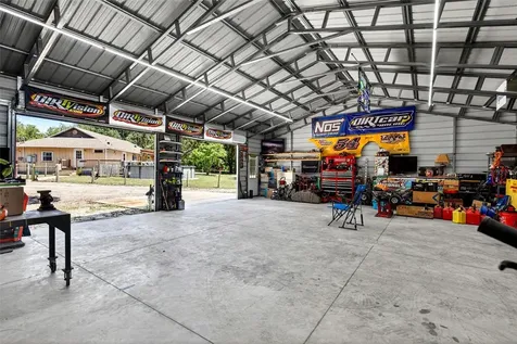 5390 East Avenue De Leon Springs FL 32130