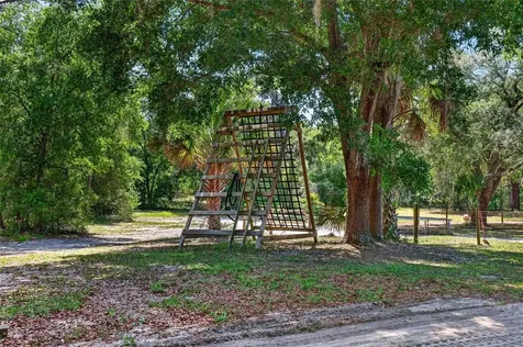 5390 East Avenue De Leon Springs FL 32130