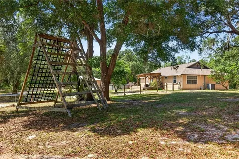 5390 East Avenue De Leon Springs FL 32130