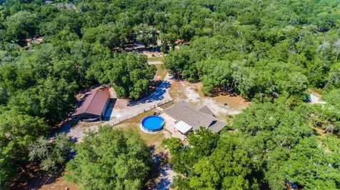 5390 East Avenue De Leon Springs FL 32130