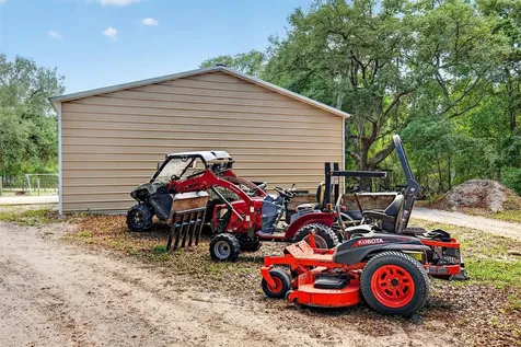 5390 East Avenue De Leon Springs FL 32130