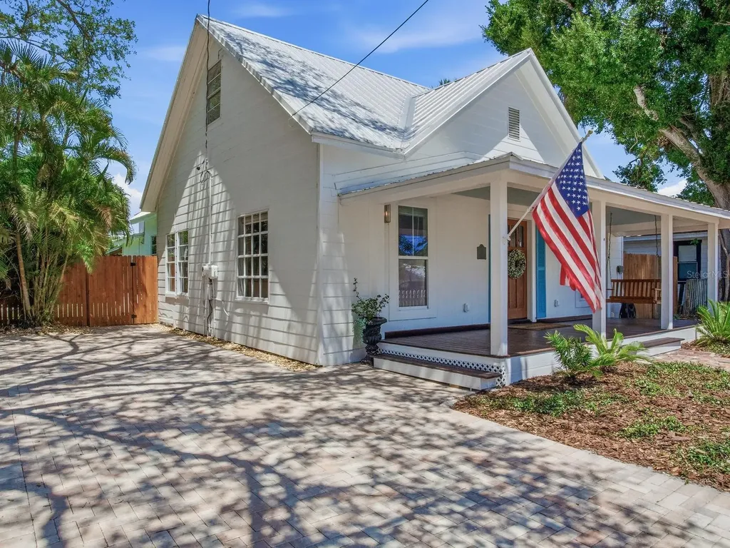 7003 S West Shore Boulevard Tampa FL 33616