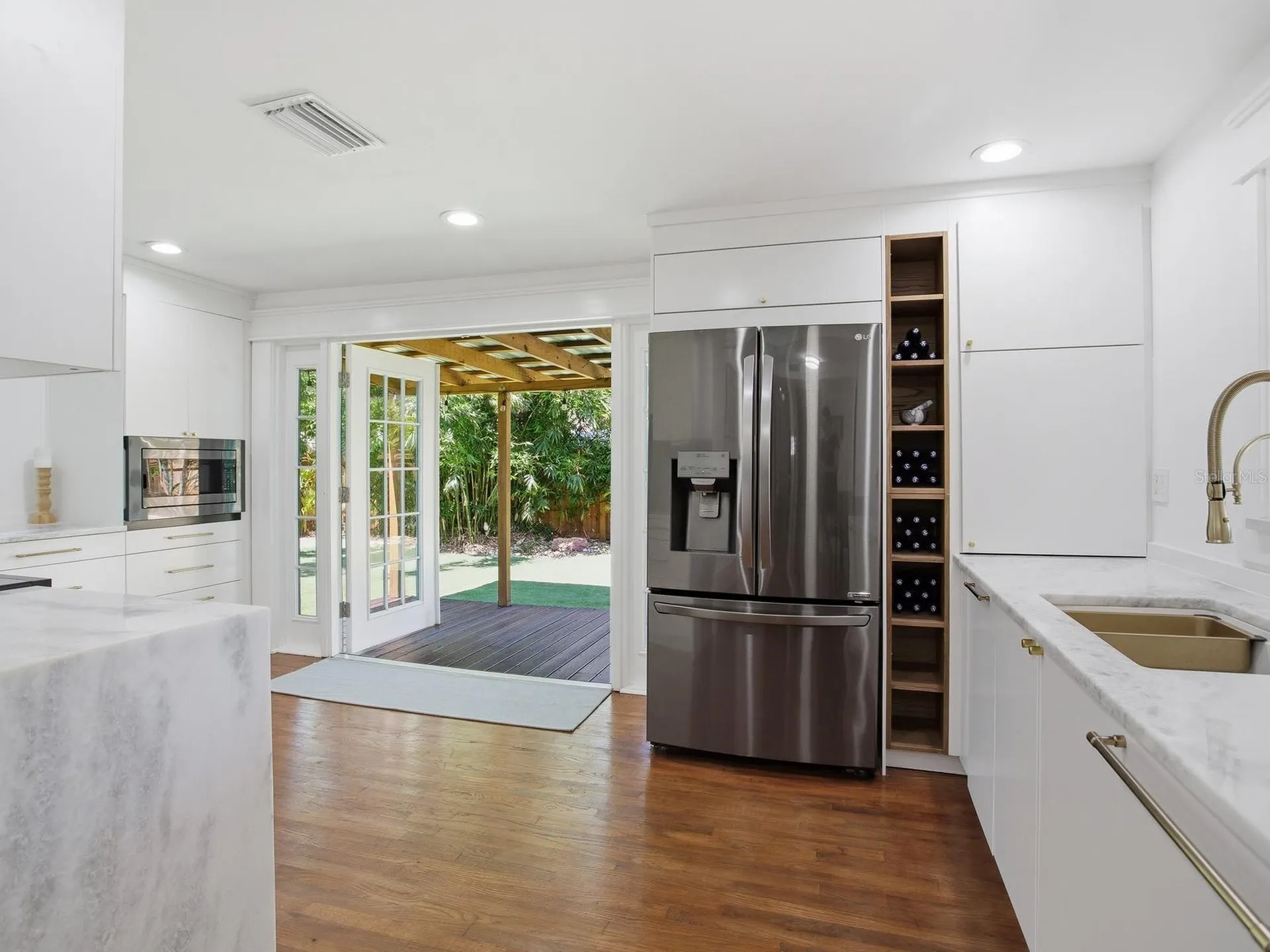 7003 S West Shore Boulevard Tampa FL 33616