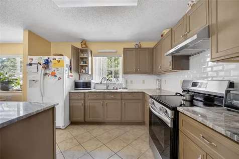 9661 SW 95th Court Ocala FL 34481