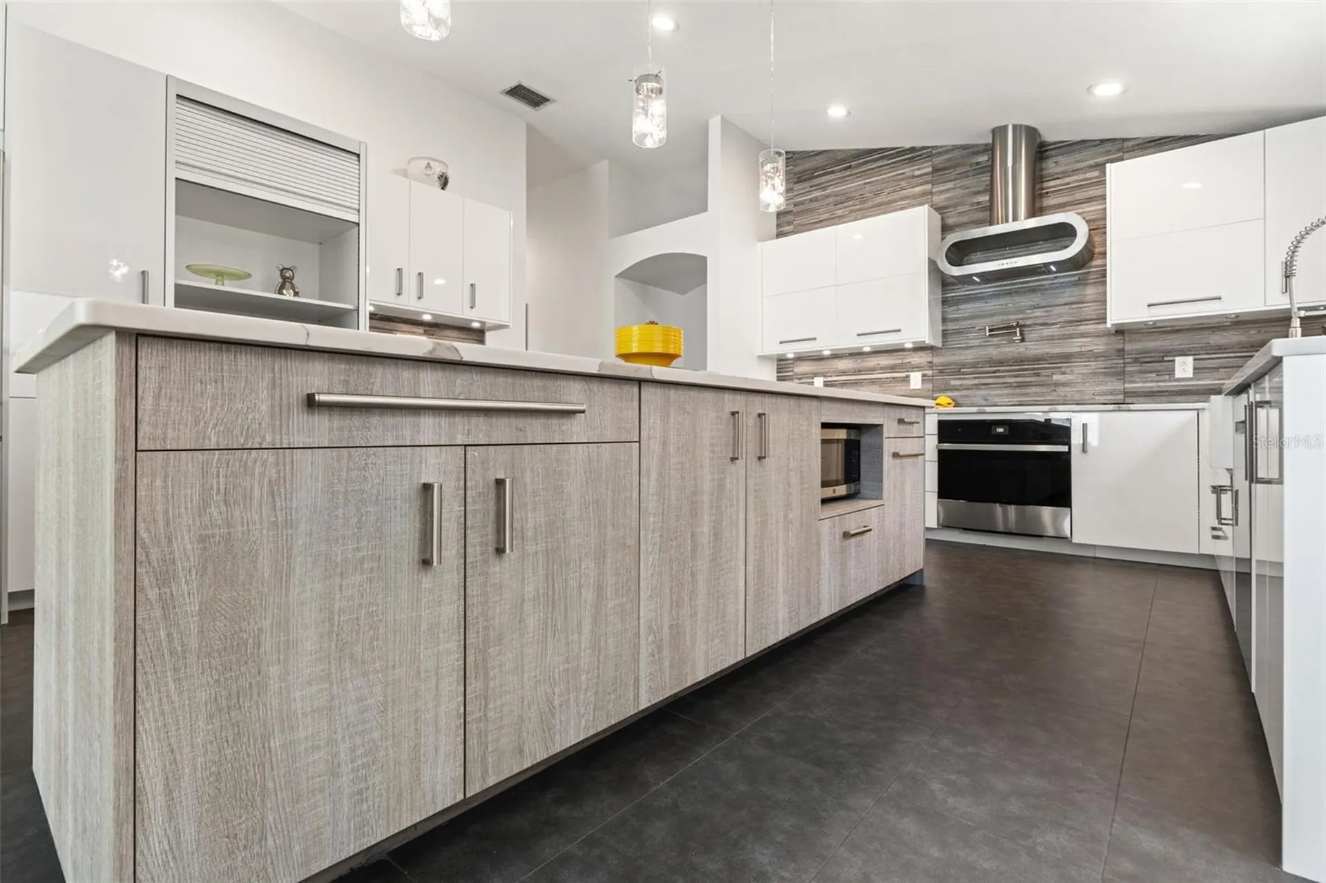 24405 Summer Wind Court Lutz FL 33559