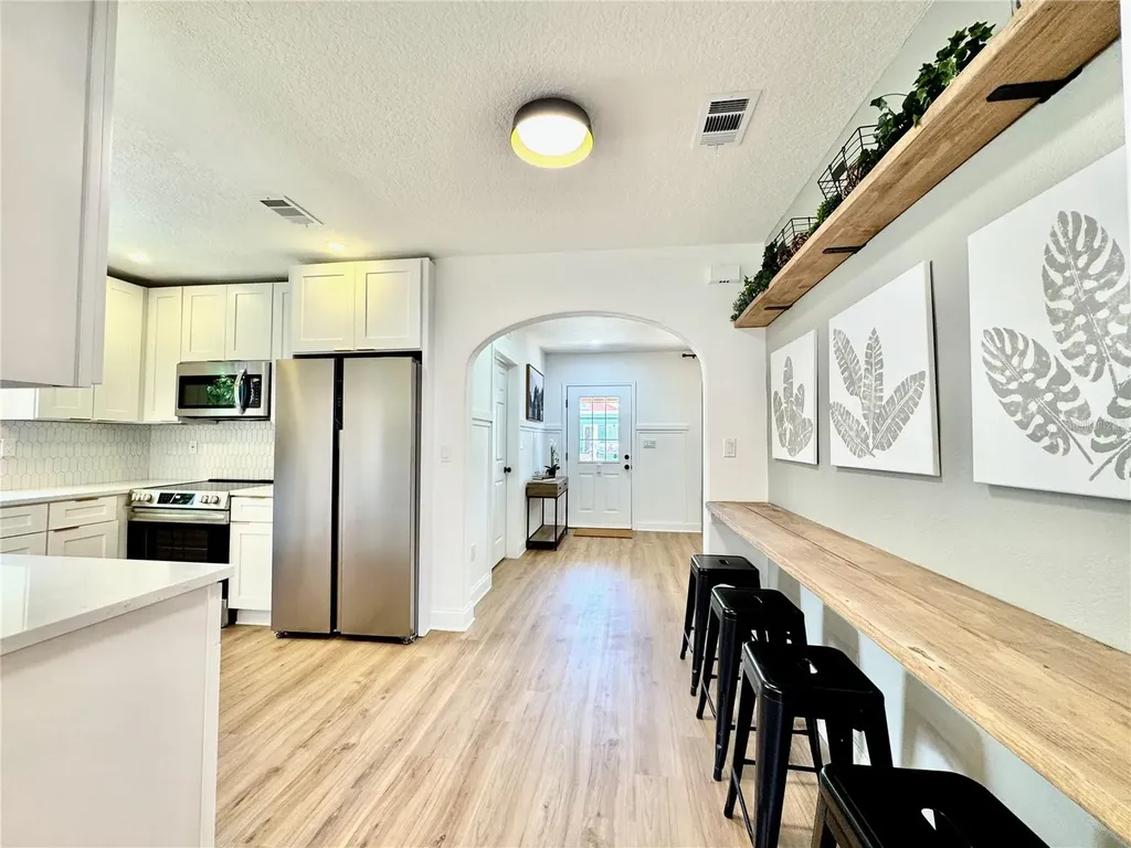 4202 N Seminole Avenue Tampa FL 33603