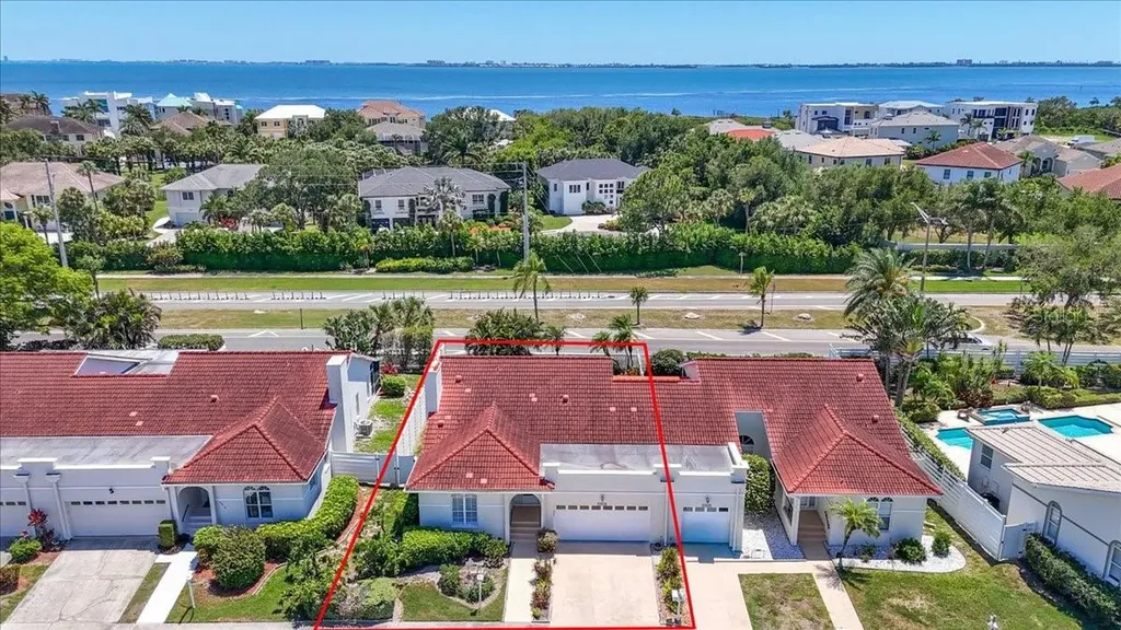 4904 61st Avenue Terrace W Bradenton FL 34210