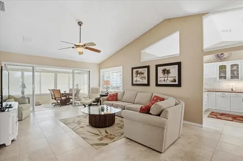 4904 61st Avenue Terrace W Bradenton FL 34210