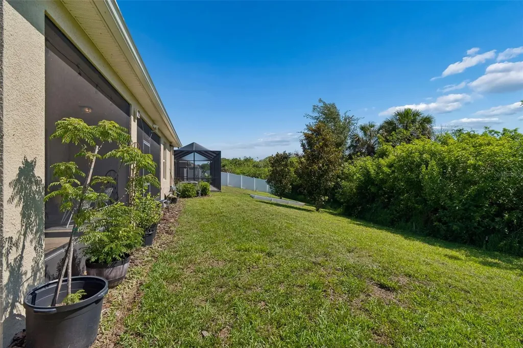 12507 Candleberry Circle Tampa FL 33635