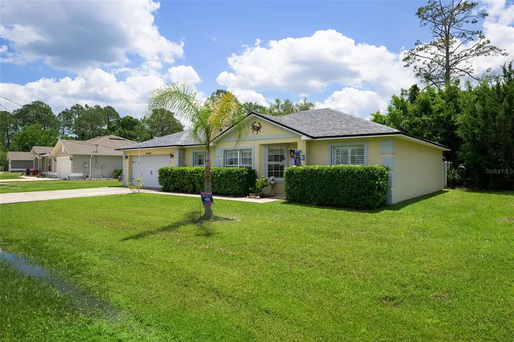 18 Phoenix Lane Palm Coast FL 32164