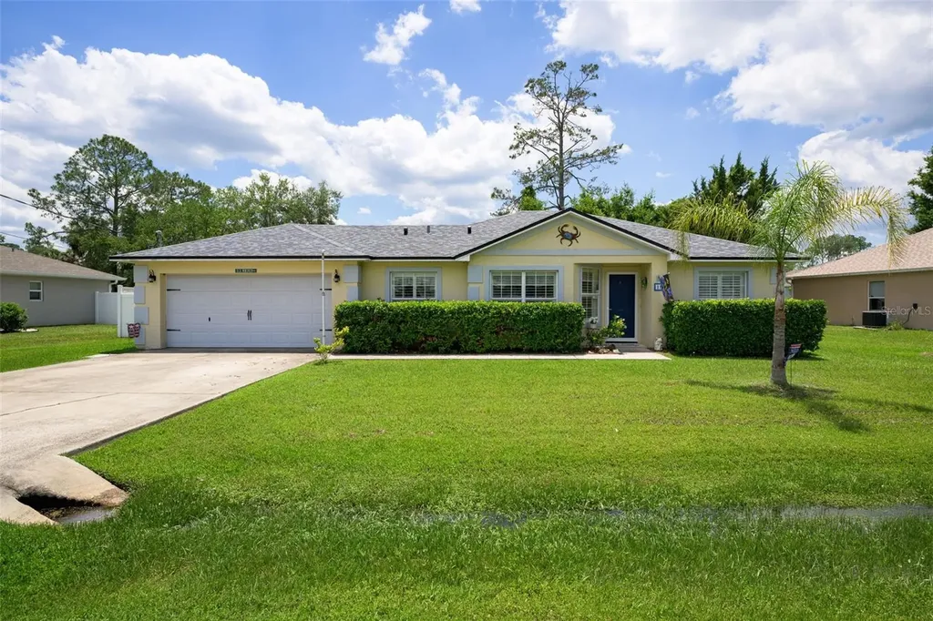 18 Phoenix Lane Palm Coast FL 32164