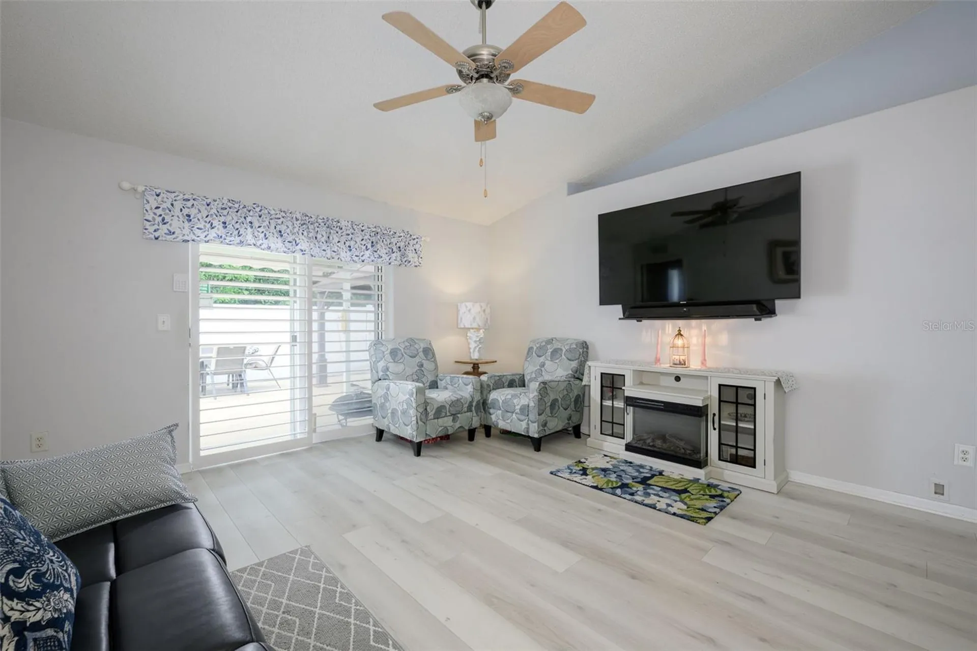 18 Phoenix Lane Palm Coast FL 32164