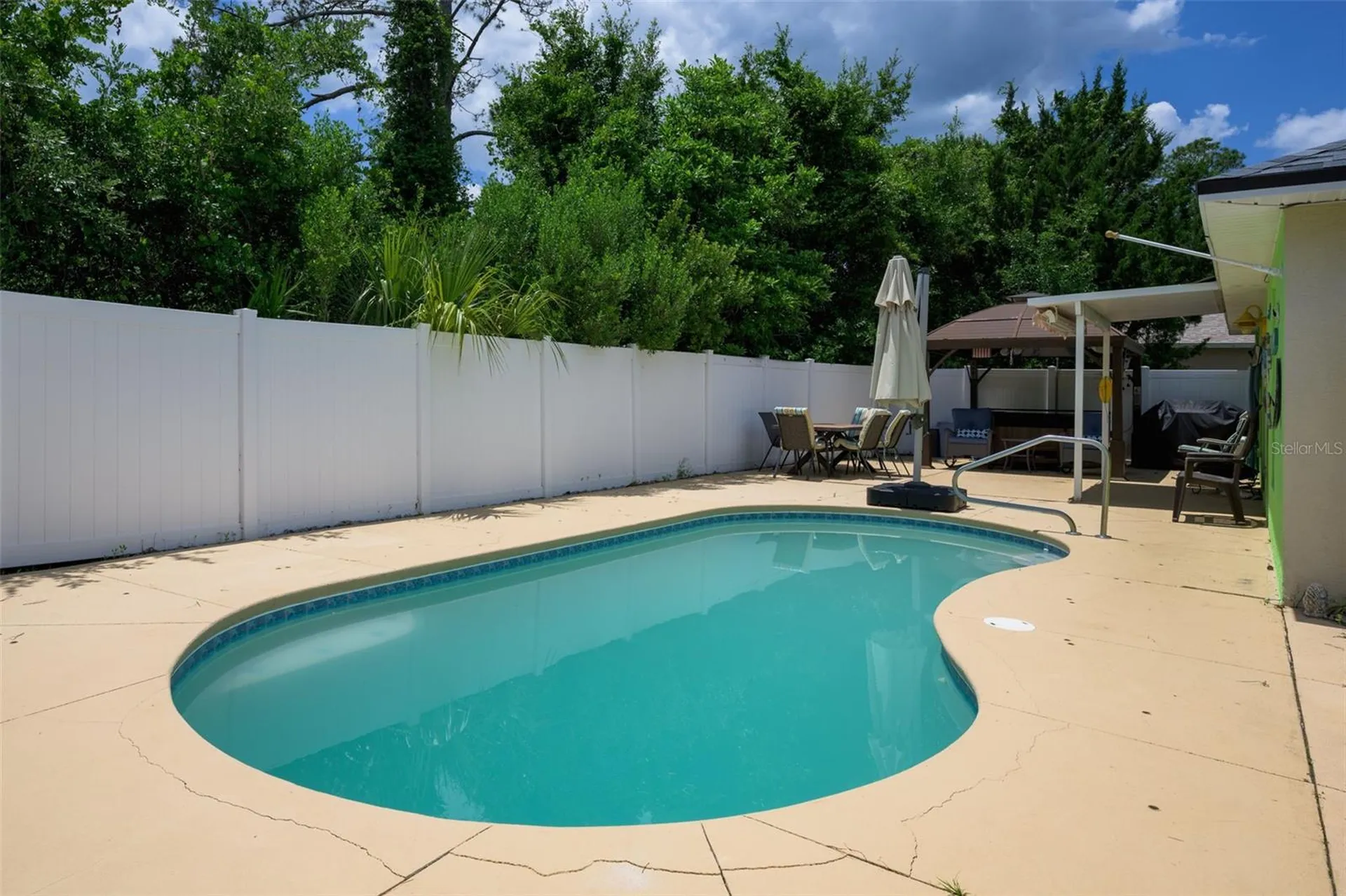 18 Phoenix Lane Palm Coast FL 32164