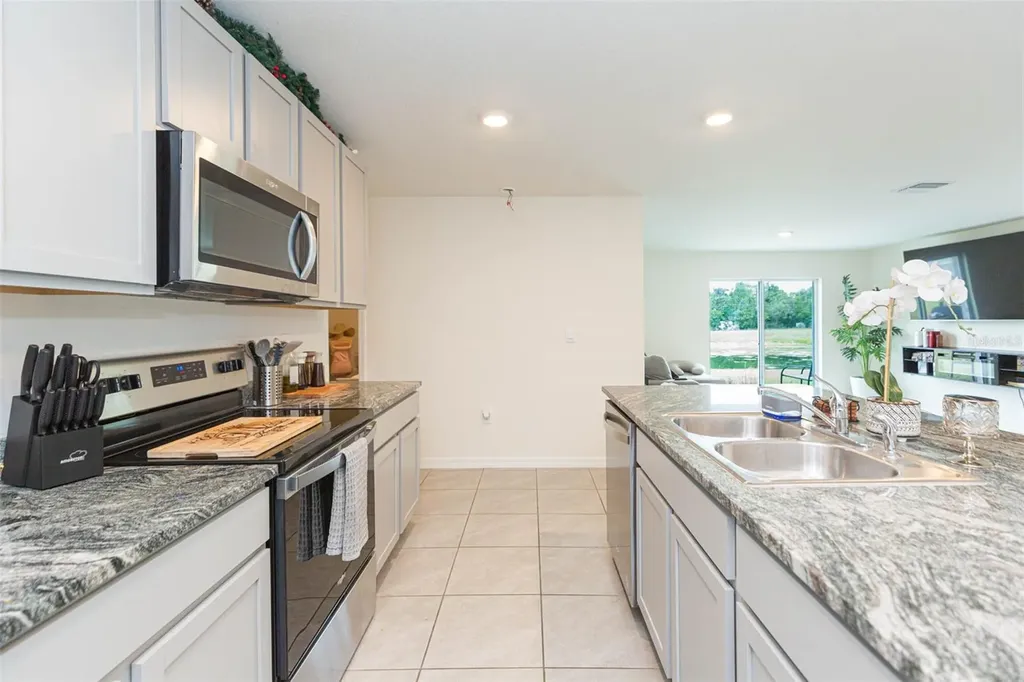 36703 Spanish Rose Drive Dade City FL 33525