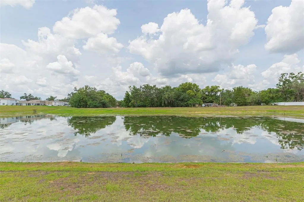 36703 Spanish Rose Drive Dade City FL 33525