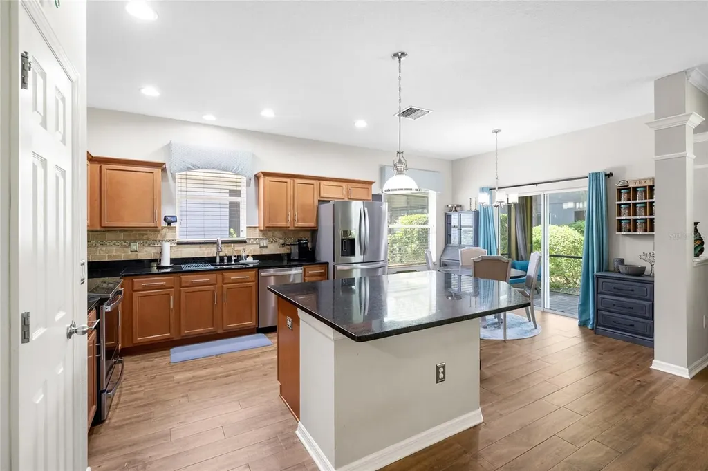 15841 Starling Water Drive Lithia FL 33547