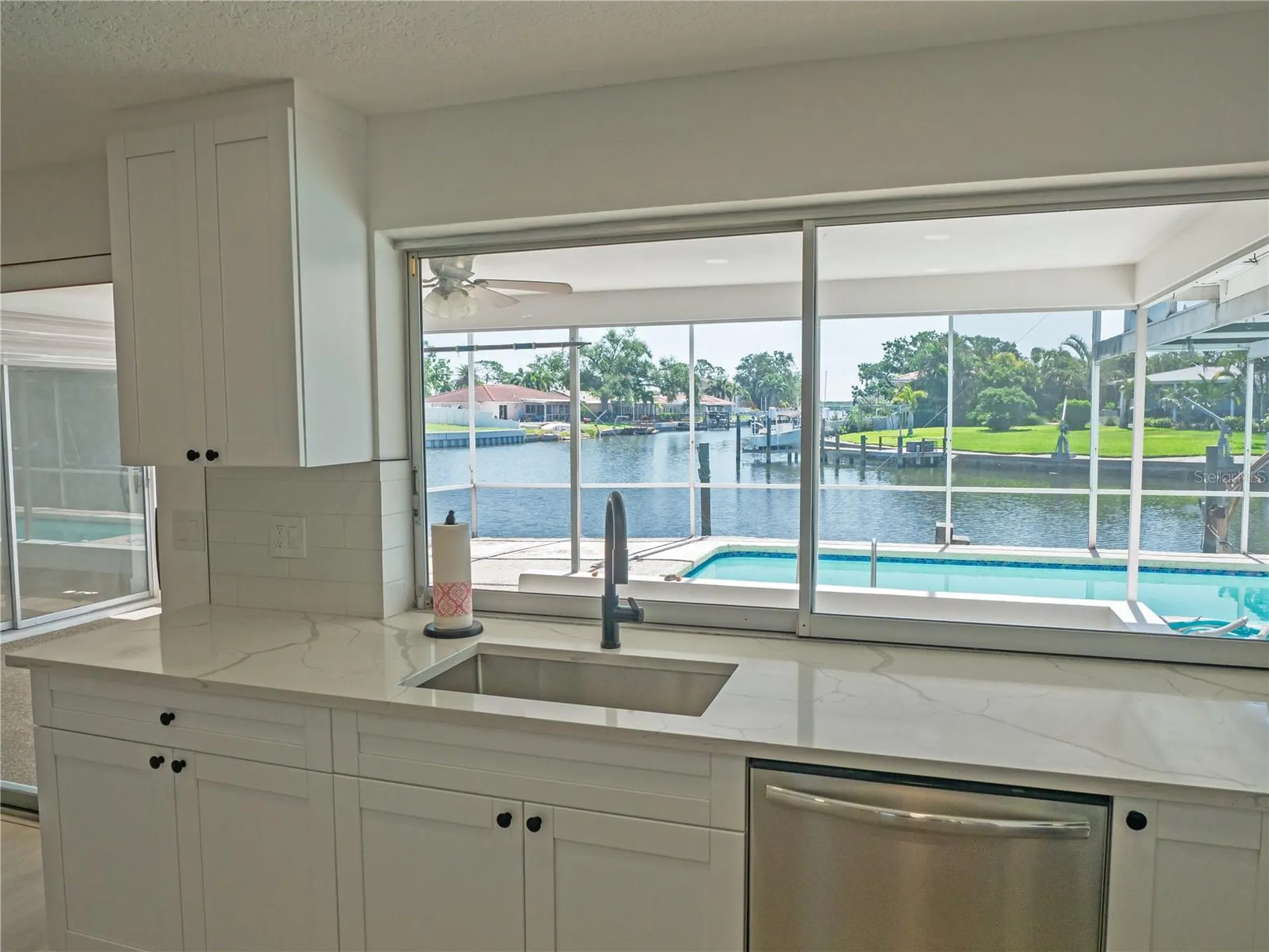 1880 Tanglewood Drive NE St Petersburg FL 33702