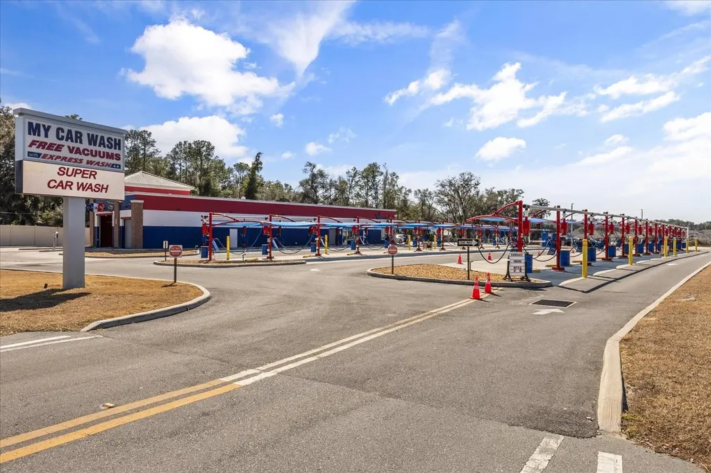 9820 SE Us Highway 441 Belleview FL 34420