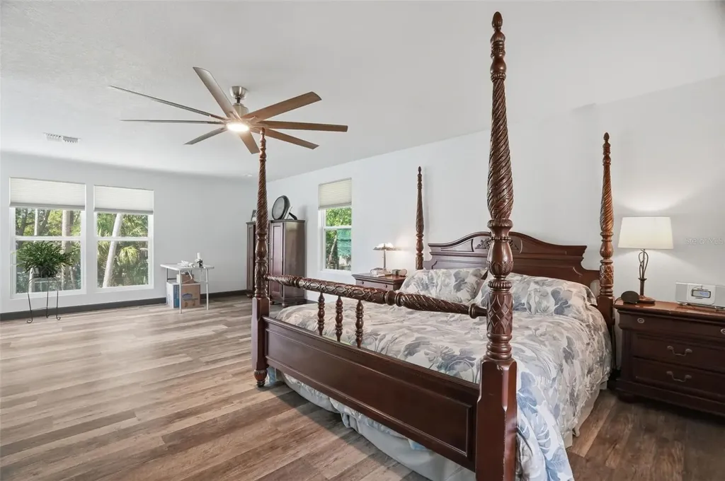 5539 Delaware Avenue New Port Richey FL 34652