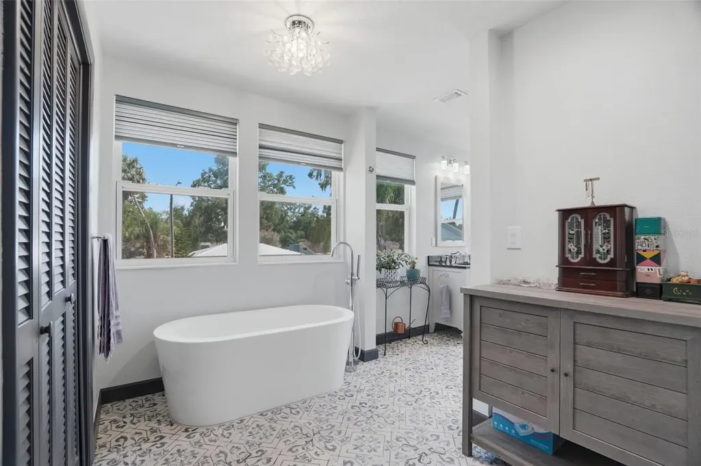 5539 Delaware Avenue New Port Richey FL 34652