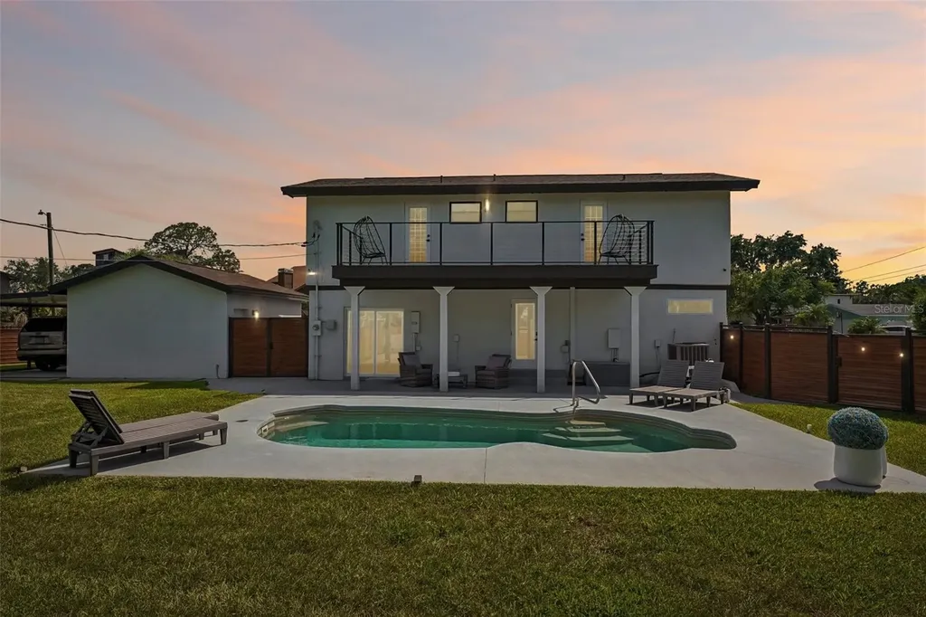 5201 Huntington Street NE St Petersburg FL 33703
