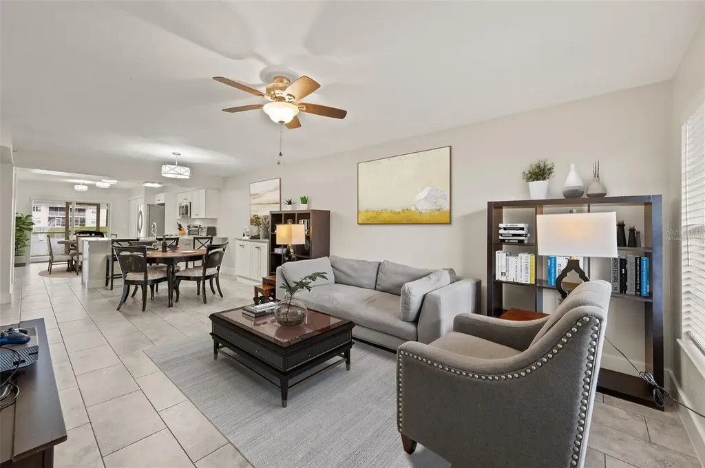 4910 Cougar Court N Naples FL 34109