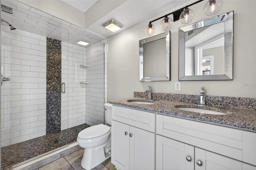 4910 Cougar Court N Naples FL 34109