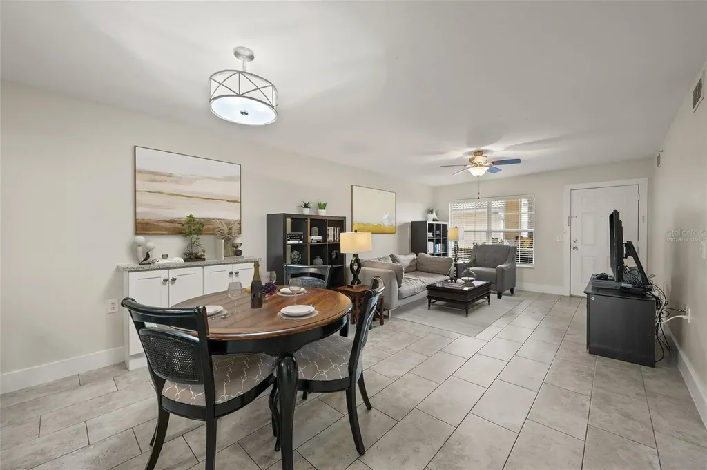 4910 Cougar Court N Naples FL 34109