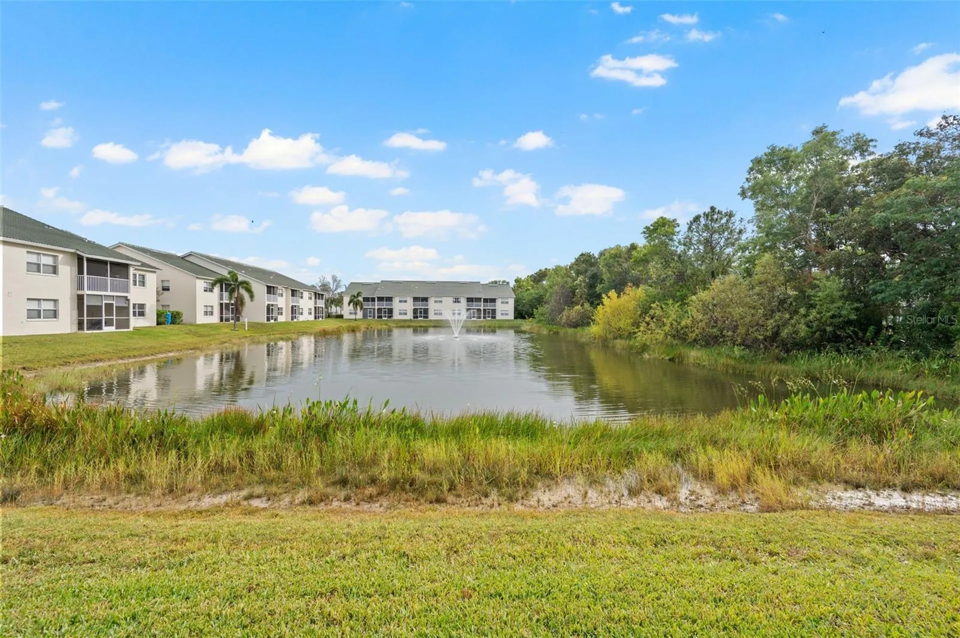 4910 Cougar Court N Naples FL 34109