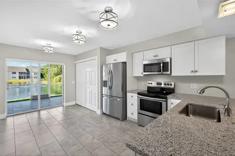 4910 Cougar Court N Naples FL 34109