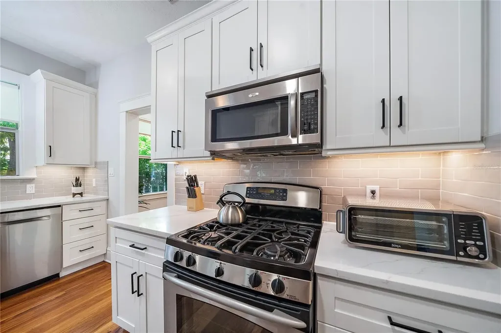 320 Ohio Place Sarasota FL 34236