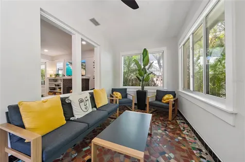 320 Ohio Place Sarasota FL 34236