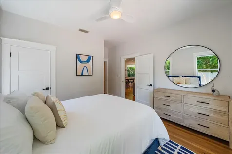 320 Ohio Place Sarasota FL 34236