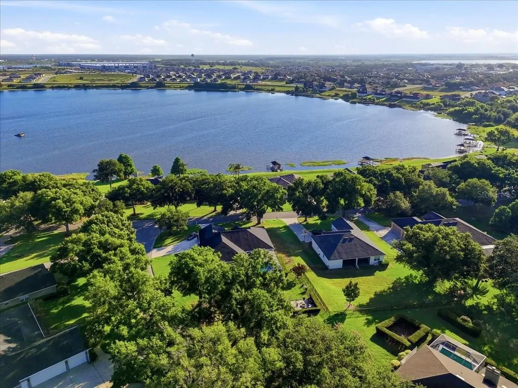 5017 Juliana Reserve Drive Auburndale FL 33823