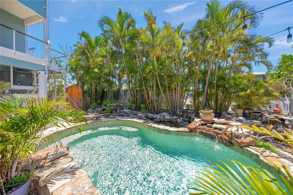 791 Broadway Street Longboat Key FL 34228
